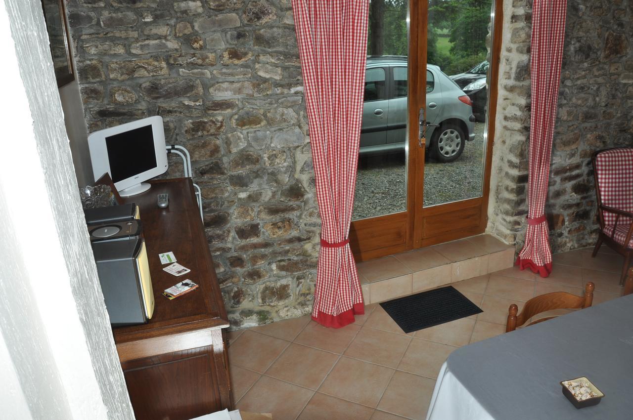 La Ferme De Montaigu Bed & Breakfast Екстериор снимка