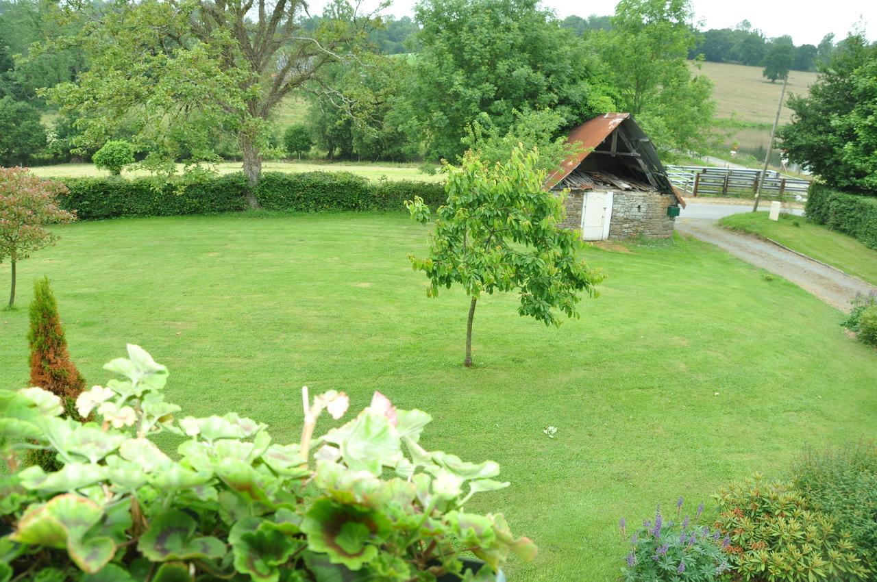 La Ferme De Montaigu Bed & Breakfast Екстериор снимка